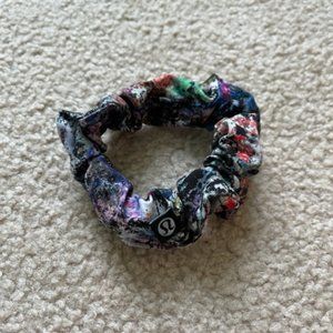 Lululemon Hair Scrunchie
